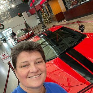 Meet your Posher, Angela